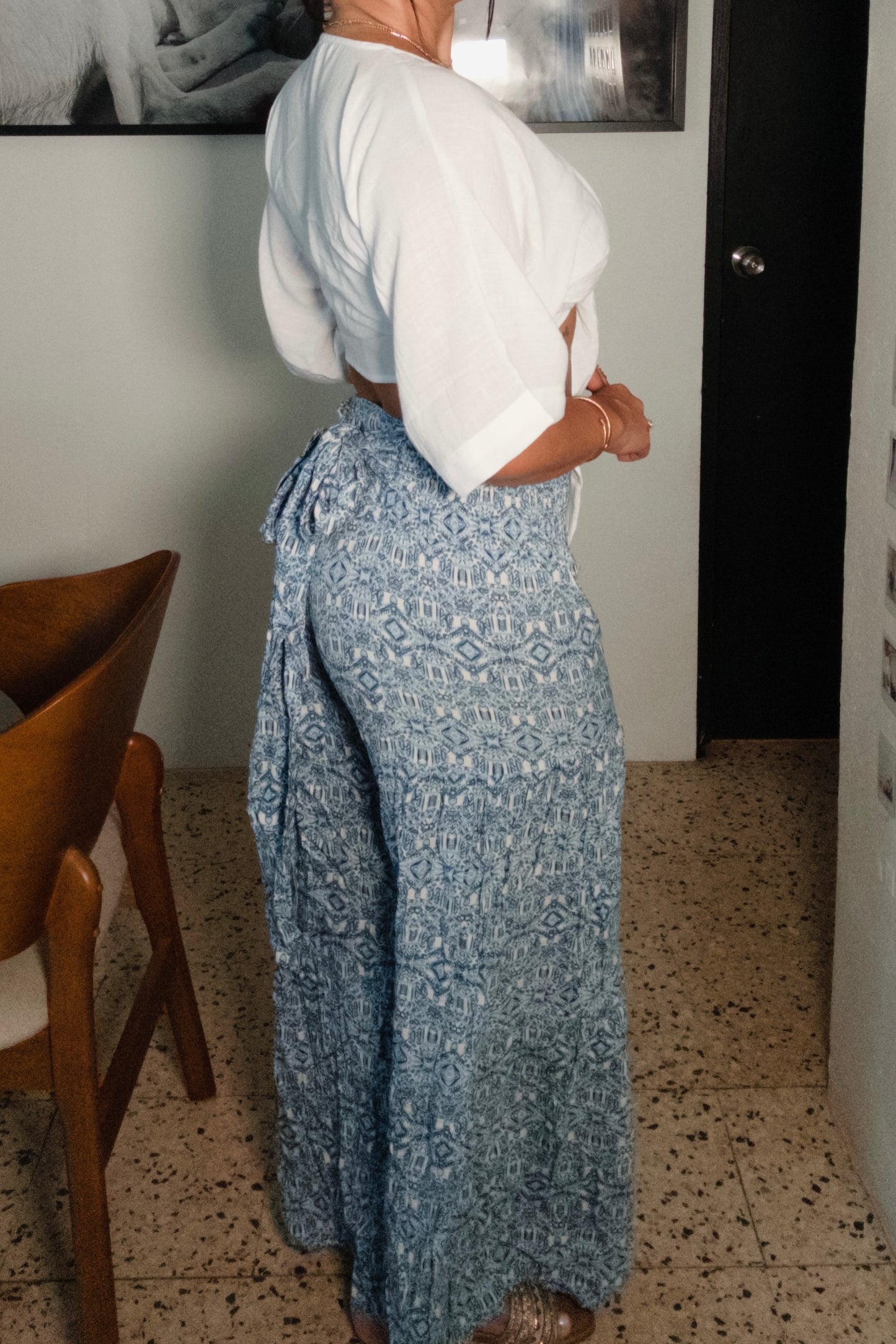 White Front Knot Top